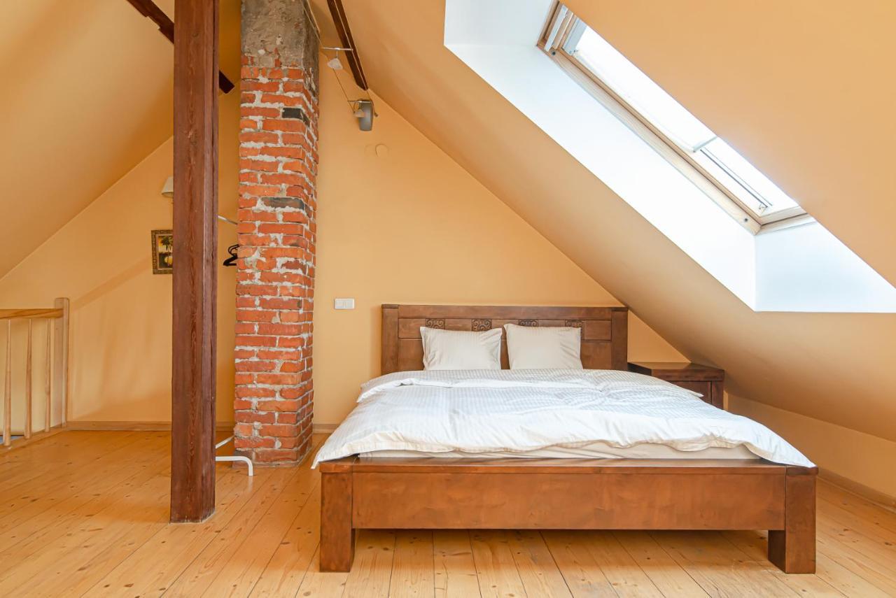 Spacious 2-Bedroom Apartment With Sauna In Vilnius Old Town By Urban Rent Exterior foto